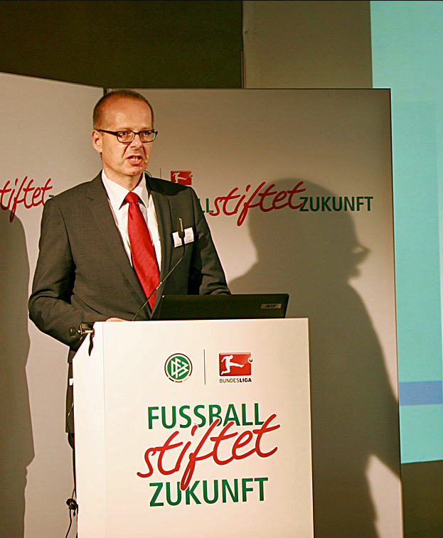 Frank Daumann Wystąpienie Frank Daumann Omawia Zakłady Sportowe